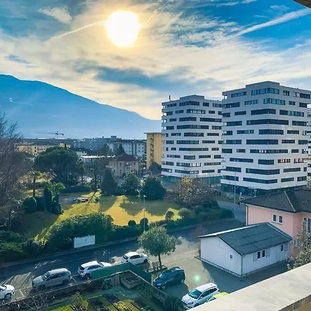 Апартаменты Vivere A - 5 Minuti Da Piazza Grande Локарно