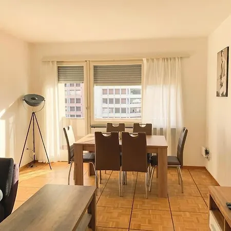 Vivere A - 5 Minuti Da Piazza Grande Локарно