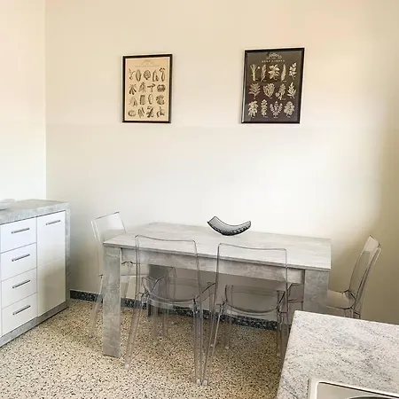 Vivere A - 5 Minuti Da Piazza Grande Локарно