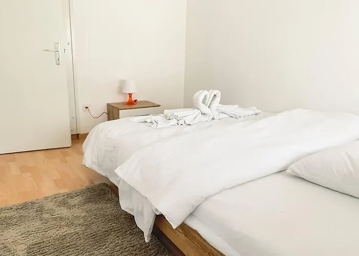 Vivere A - 5 Minuti Da Piazza Grande Apartment *