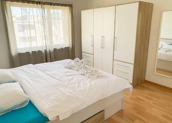 Vivere A - 5 Minuti Da Piazza Grande Appartement